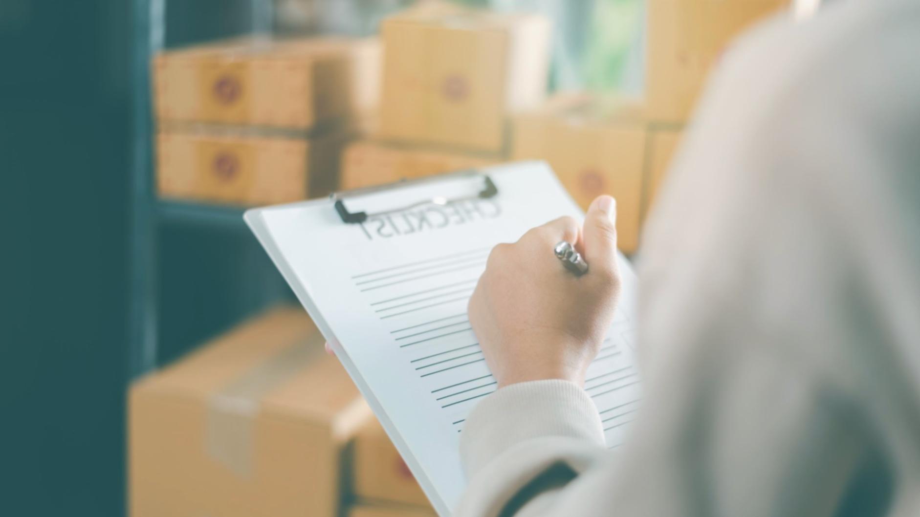 lintless e-commerce masterclass background